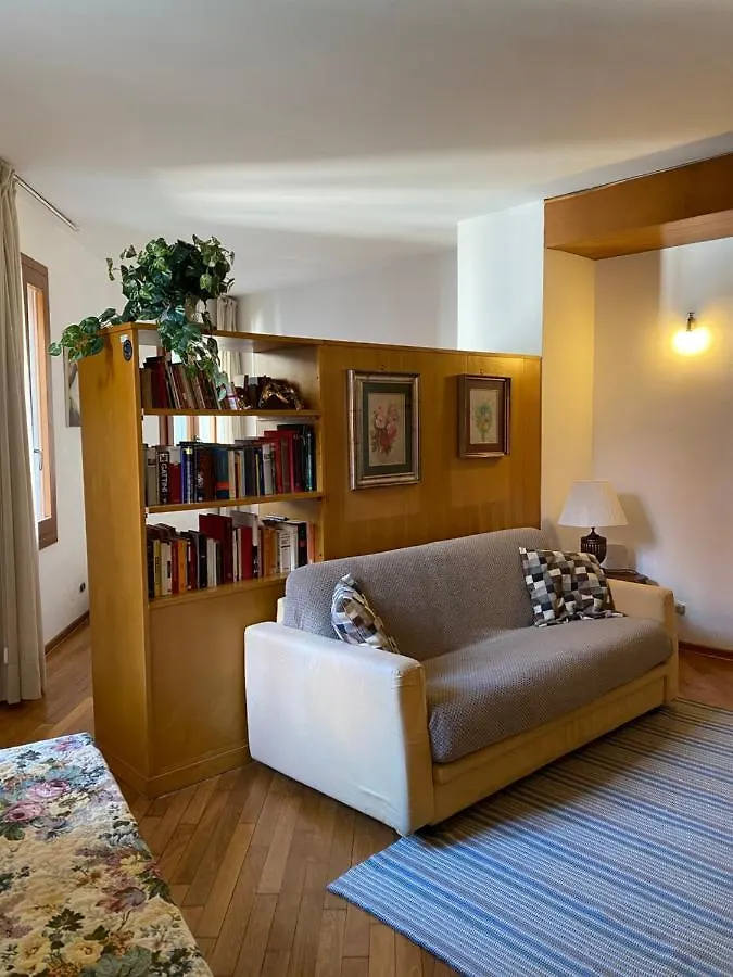 Apartment Appartamento San Marco