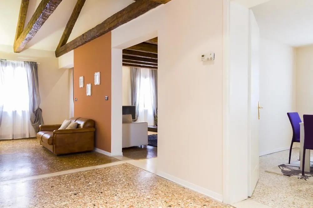 Apartment Appartamento San Marco Italy
