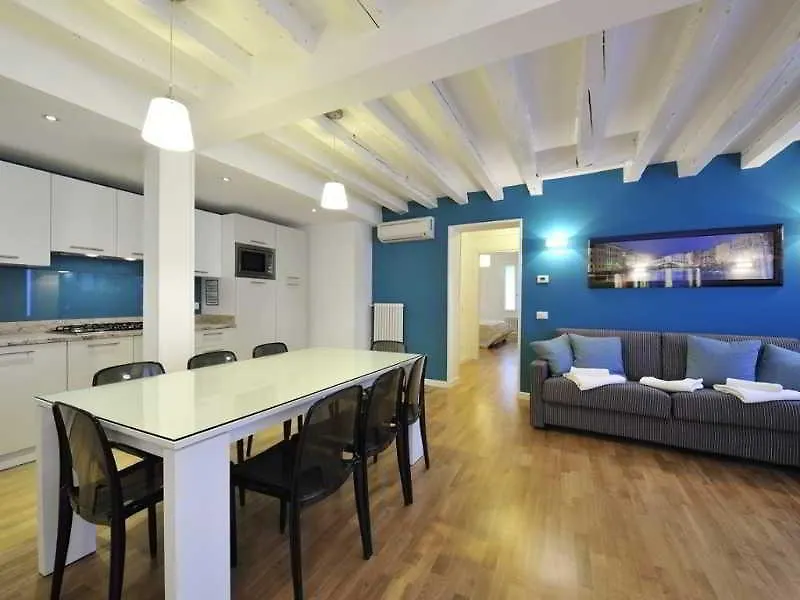 Apartment Appartamento San Marco